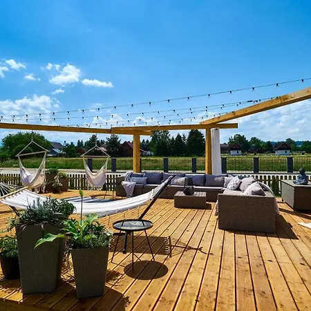 E Z Sauna, Sun & Snow