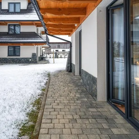 E Z Sauna, Sun & Snow Lejlighed *