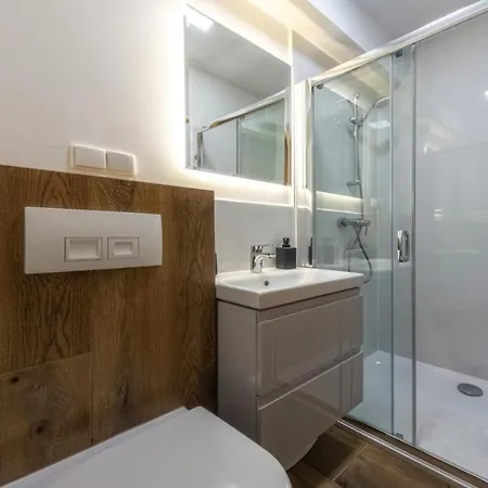 Lägenhet E Z Sauna, Sun & Snow *