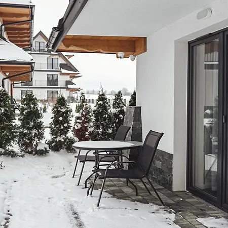 E Z Sauna, Sun & Snow