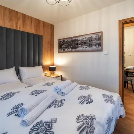 E Z Sauna, Sun & Snow Lägenhet Bialka Tatrzanska