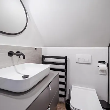 E Z Sauna, Sun & Snow Appartement *